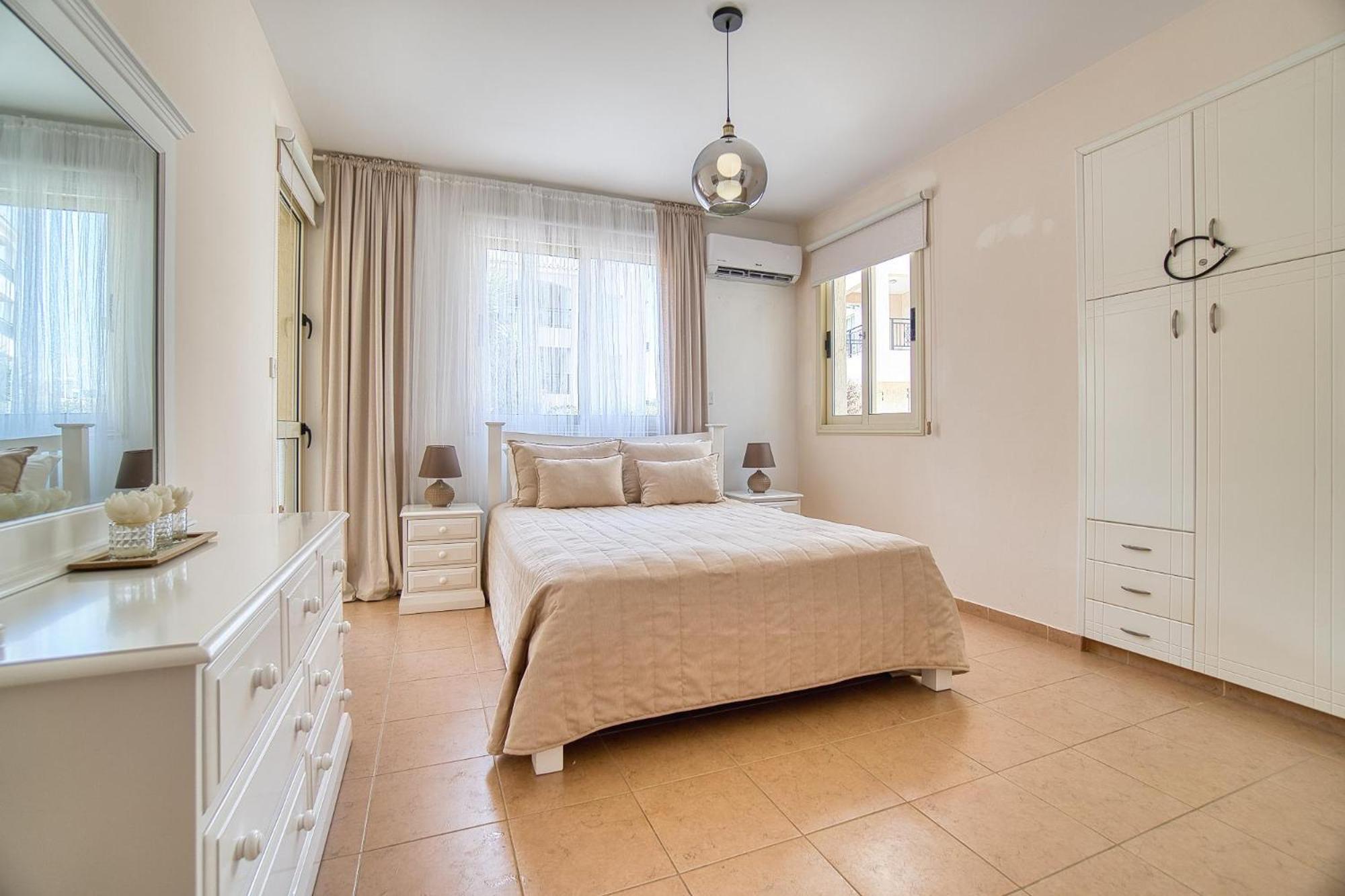 Royal Seacrest F G6 Apartment Paphos Exterior photo